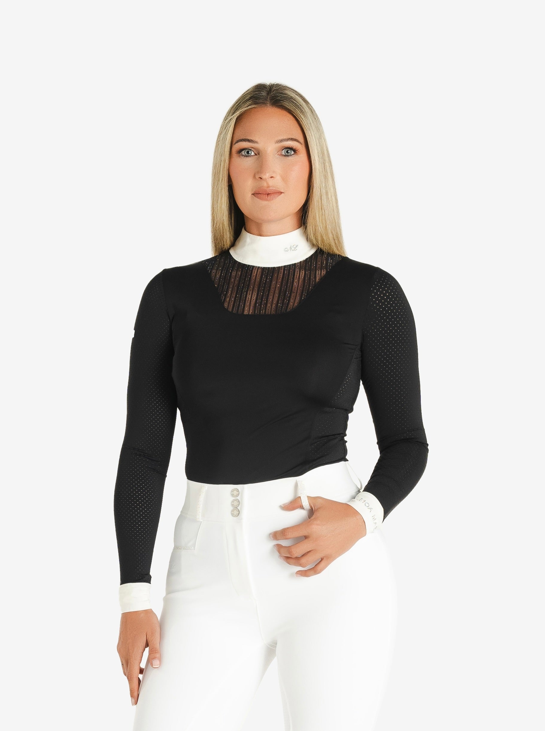Moá Mae x Lankester cash competition top black franzi breeches white