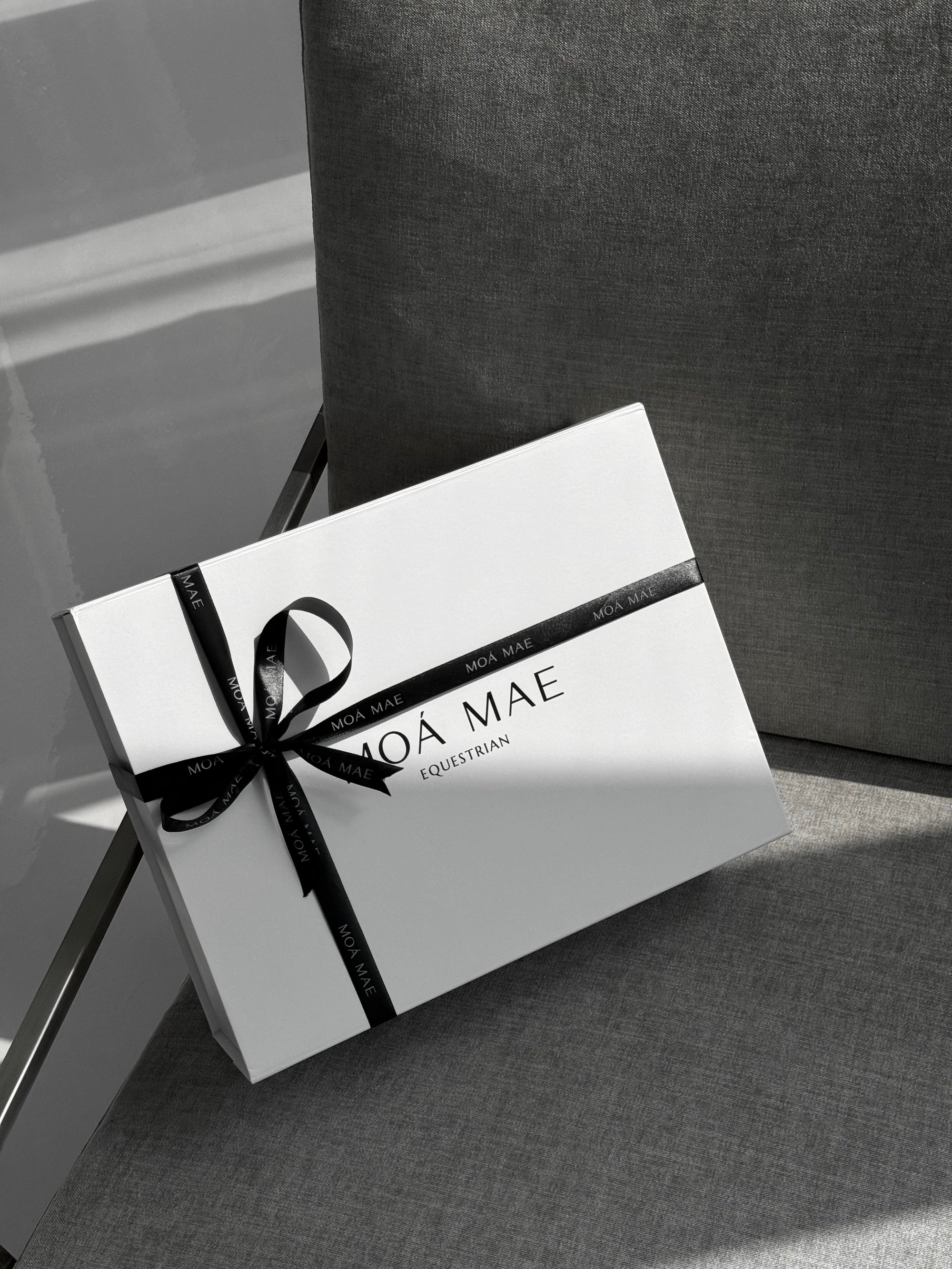 Moá Mae luxury gift wrapping