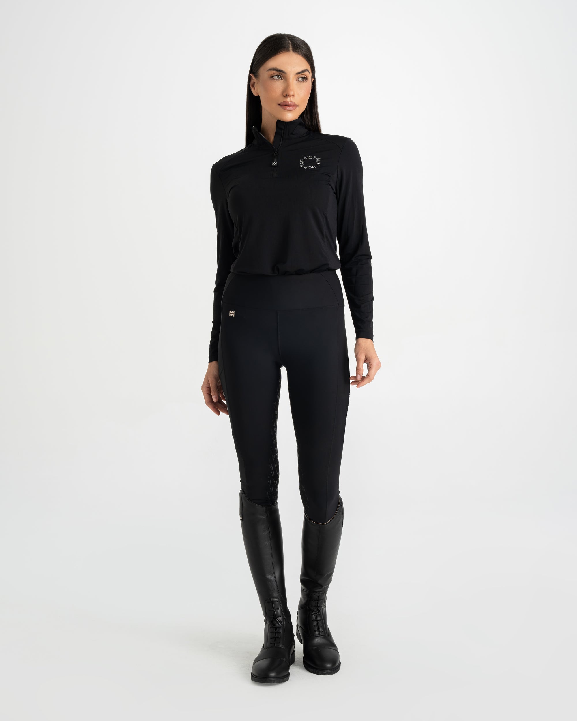 Moá Mae women base layer mesh with horse riding leggings in black