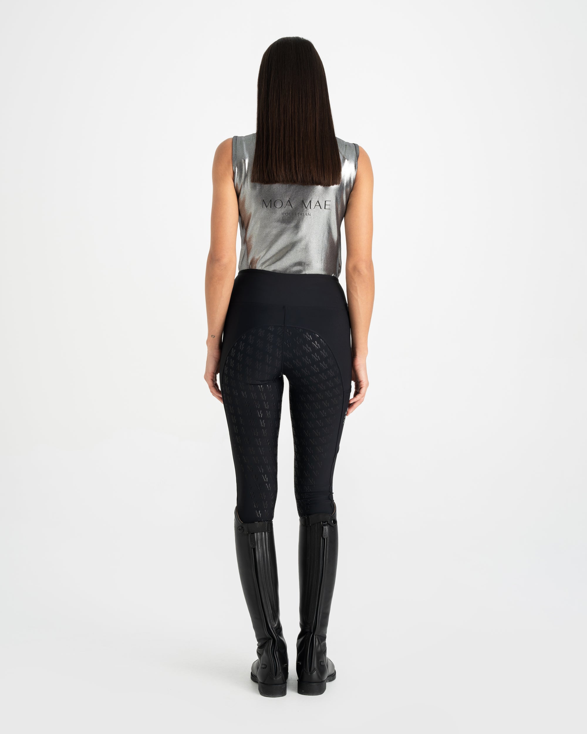 Moá Mae women equestrian base layer sleeveless metallic with black horse riding leggings