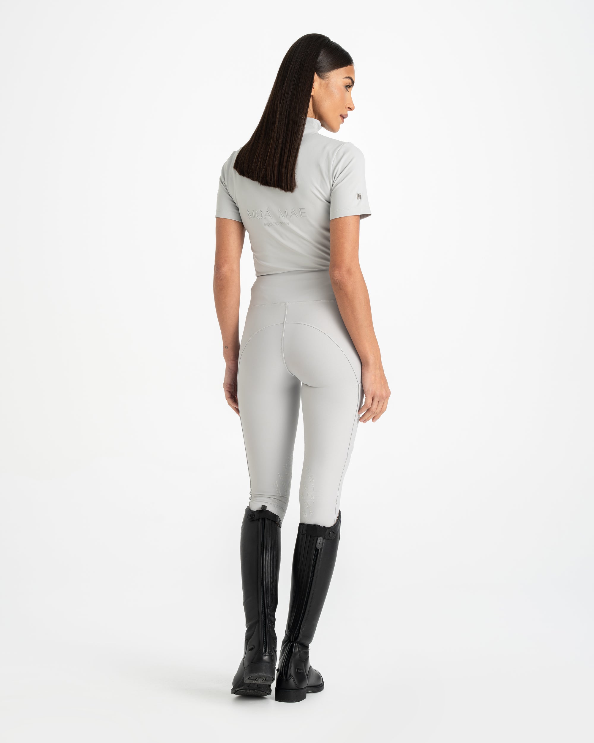 Moá Mae women horse riding set in light grey